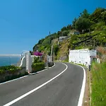 Bed and Breakfast Il Nido Del Gabbiano 3*