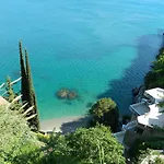 Il Nido Del Gabbiano Bed and Breakfast Vietri