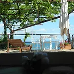 Il Nido Del Gabbiano Bed and Breakfast