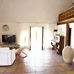 Il Nido Del Gabbiano Bed and Breakfast 3*