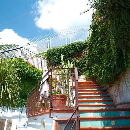 Il Nido Del Gabbiano Vietri sul Mare